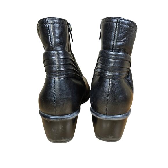 Clarks Bendables Ingalls Mood Black Leather Ankle Booties Boots Size 7.5 - Picture 4 of 7